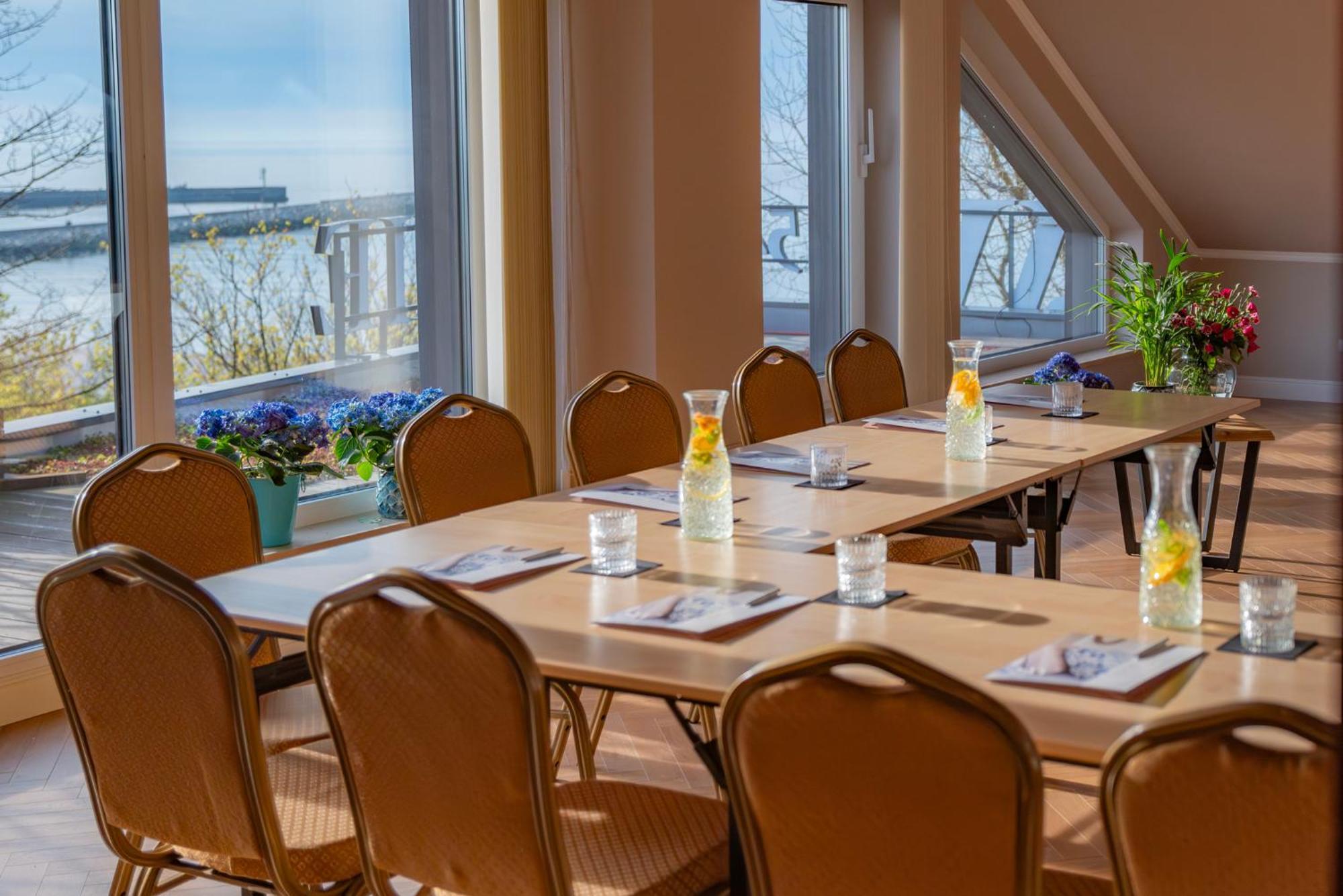Hotel Szerokie Wody Sea & Sand Ustka Dış mekan fotoğraf