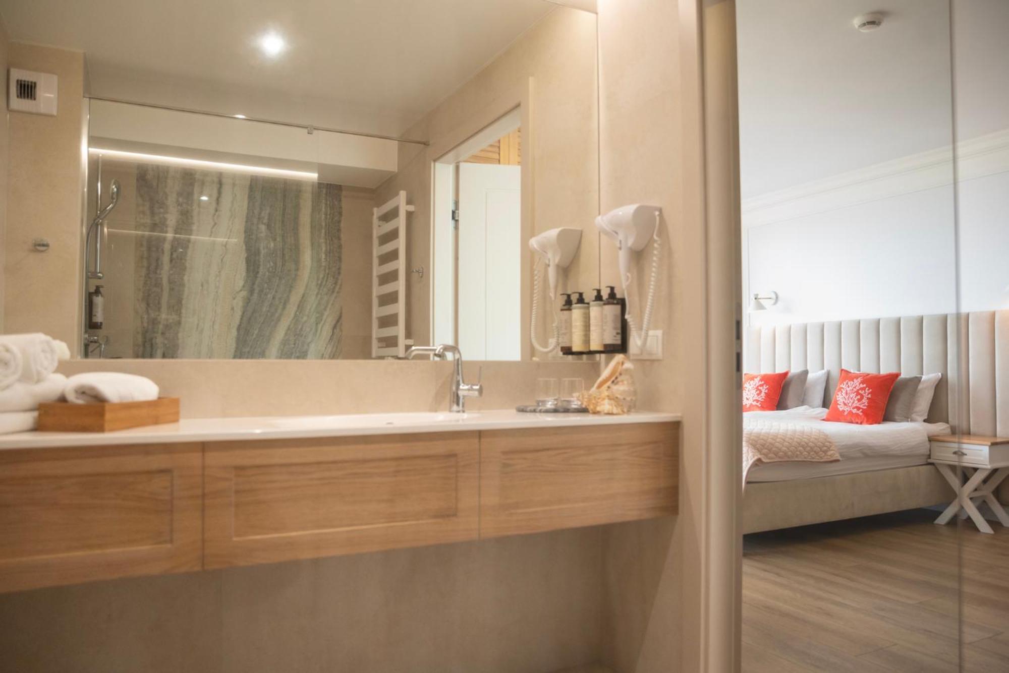 Hotel Szerokie Wody Sea & Sand Ustka Dış mekan fotoğraf